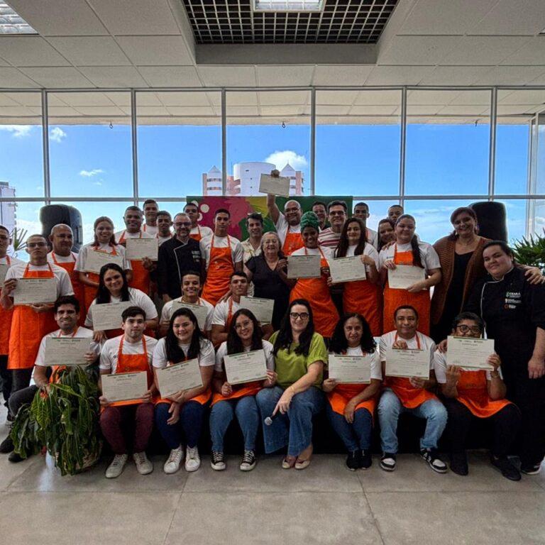 Encerramento do curso de Cozinha da Escola de Gastronomia Social celebra a criatividade, da culinária cearense