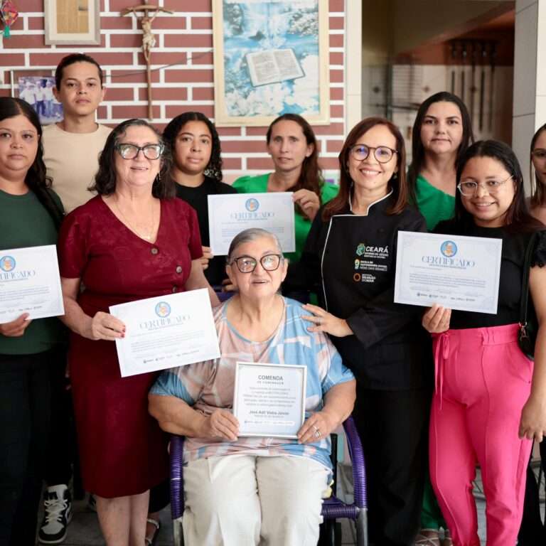 Curso de doces caseiros em Quixelô: valorização de saberes tradicionais e homenagem à Mestra da Cultura Francinilda Freitas