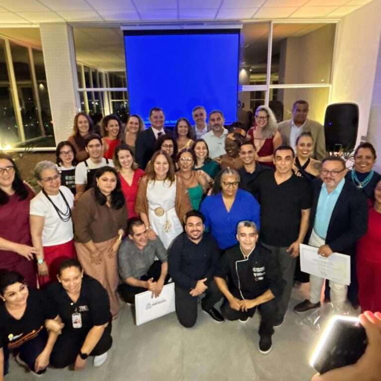 Escola de Gastronomia Social recebe sessão solene em homenagem ao Dia Municipal do Profissional de Gastronomia
