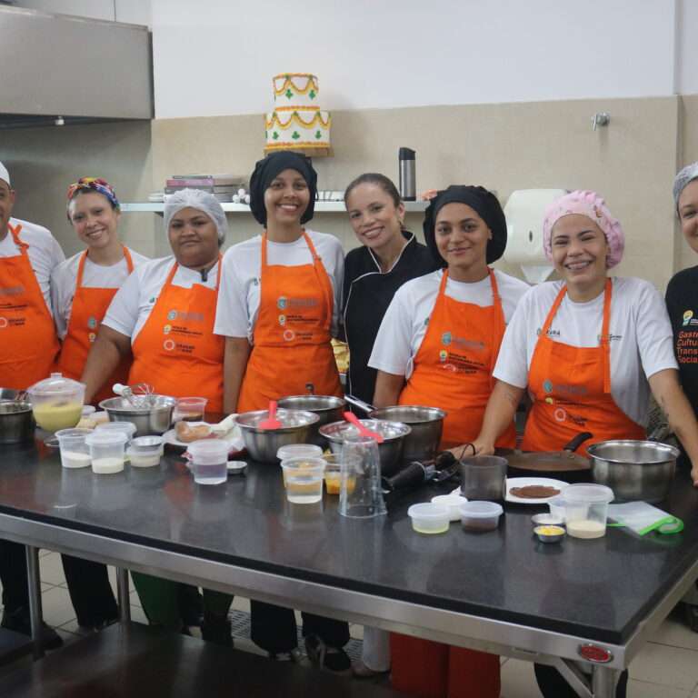Escola de Gastronomia Social realiza curso gratuito de gastronomia em parceria com o Instituto Bia Rabinovich